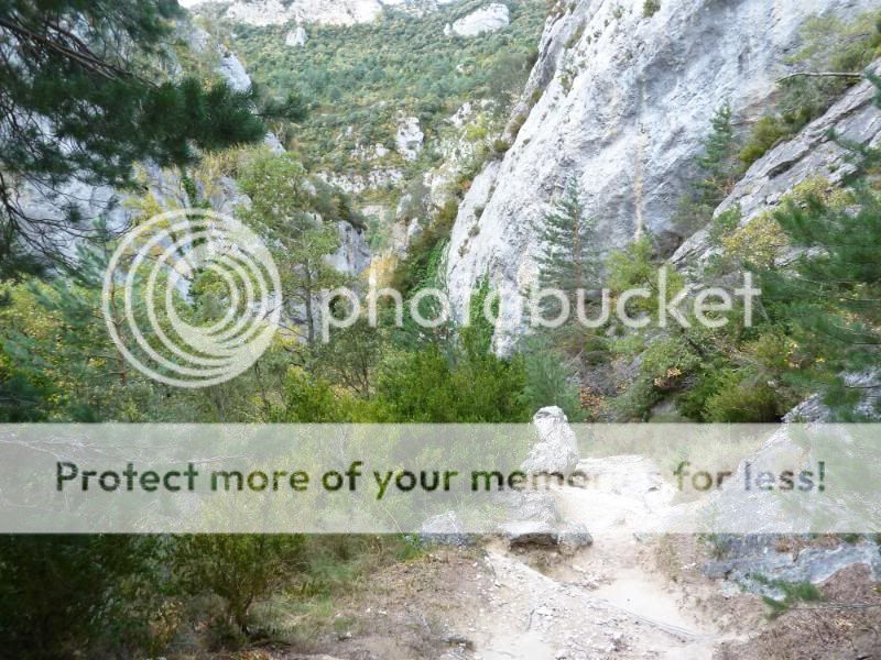 Photo Sharing and otobucVideo Hosting at Phket