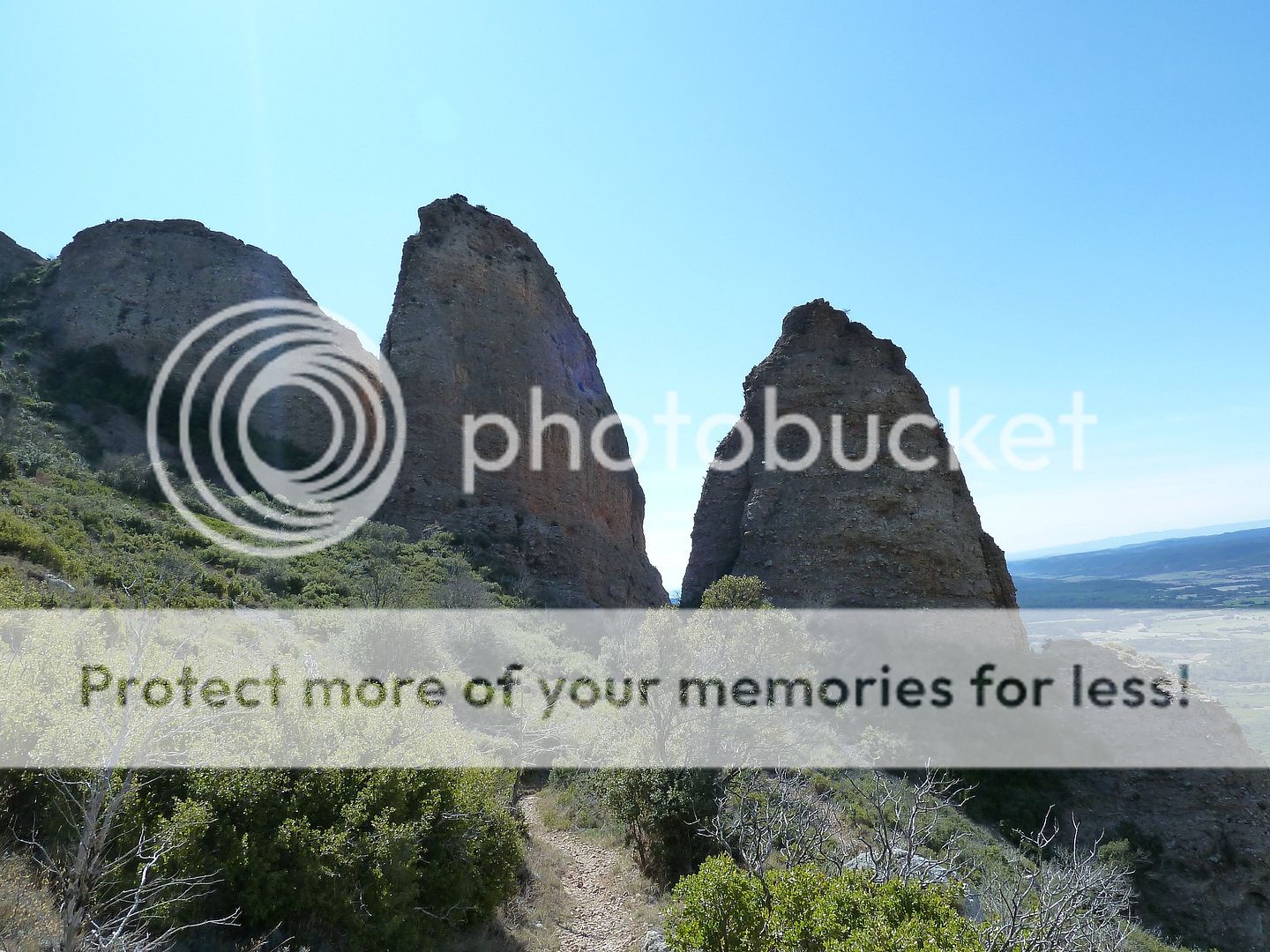 Photo Sharing and Video Hosting at Photobucket