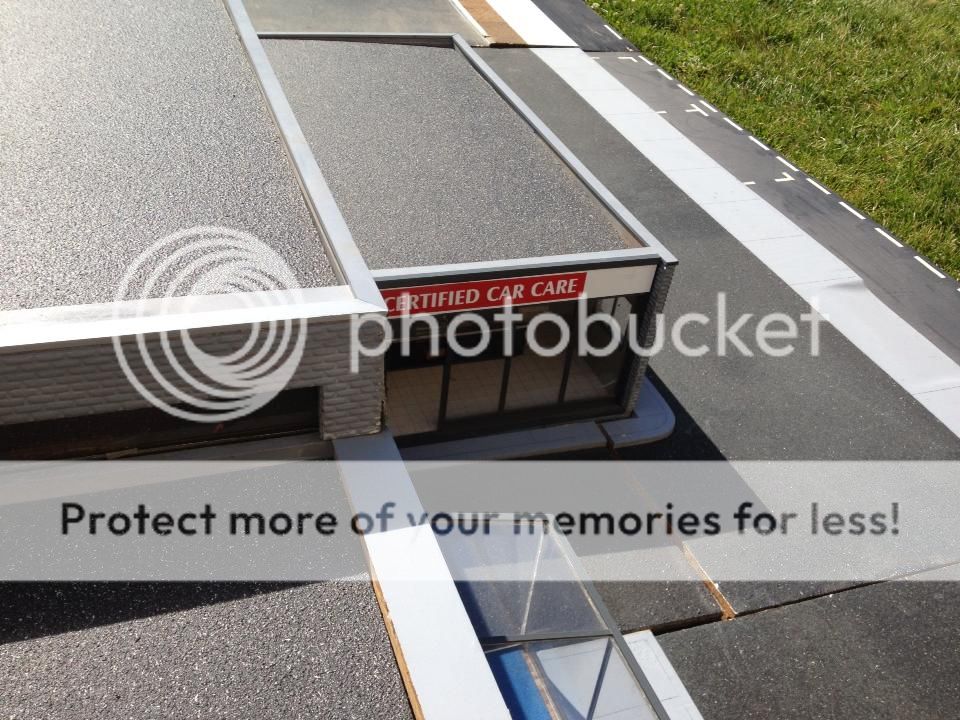 946322_10151769381688921_464495995_n_zps