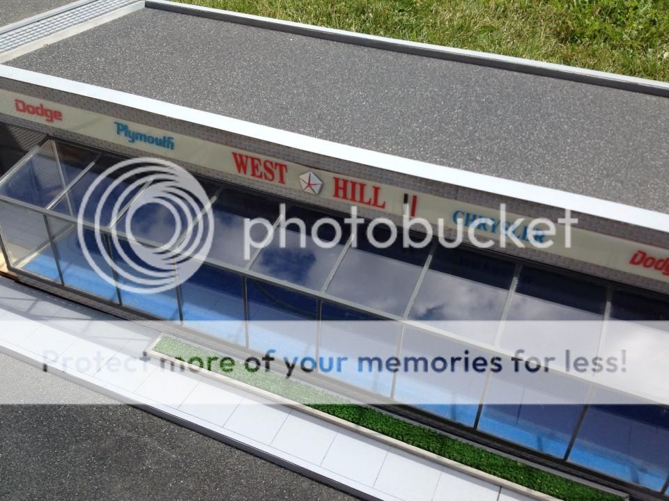 969781_10151769377763921_1150142203_n_zp